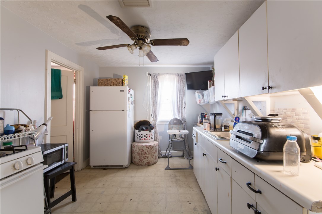 27 Union Street Lincoln, RI 02865 - Photo 26 of 46