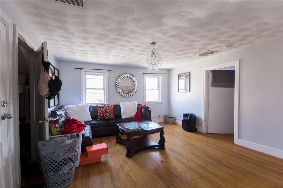 27 Union Street Lincoln, RI 02865 - Photo 28 of 46