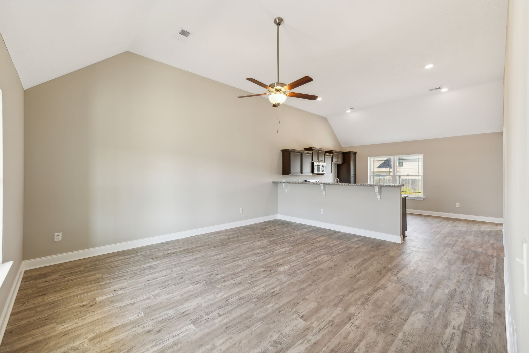 2108 Red Barn Road Christiana, TN 37037 - Photo 7 of 66 Gallery Image 7