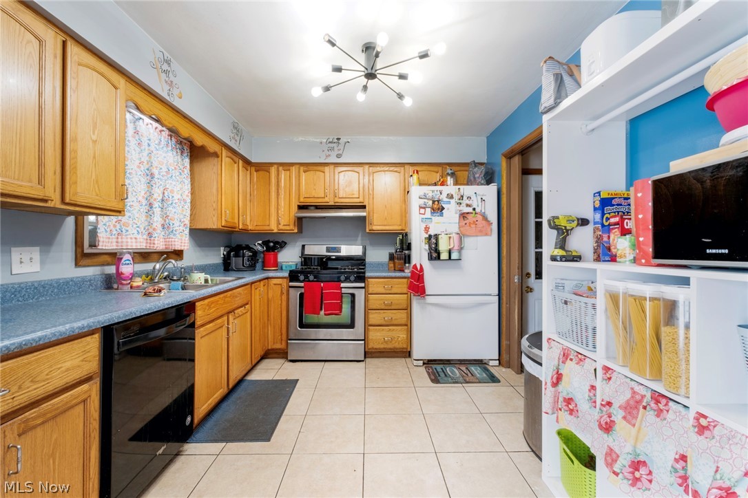 1267 Shields Road Youngstown, OH 44511 - Photo 18 of 32
