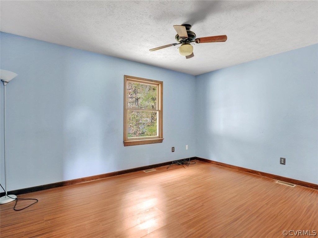 1570 Graves Road Sandston, VA 23150 - Photo 11 of 26 Master Bedroom Overlooking Private Back Yard