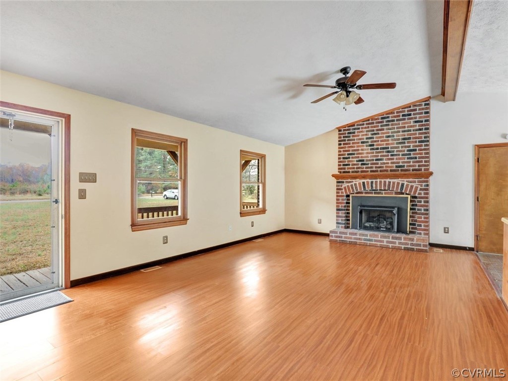 1570 Graves Road Sandston, VA 23150 - Photo 4 of 26 Nice Natural Lighting While Overlooking Flat Front
