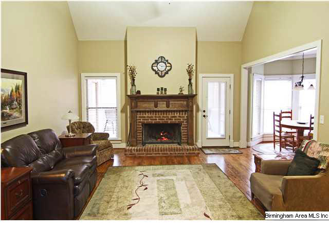 810 Hickory Valley Road Trussville, AL 35173 - Photo 3 of 21