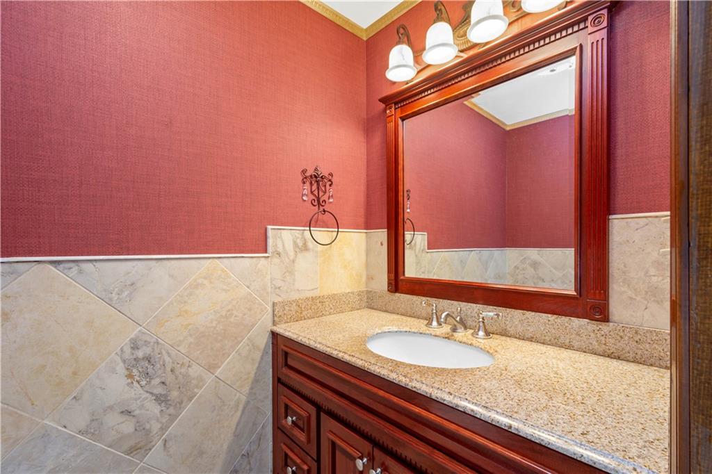 4513 Battle Ridge Road Oakdale, PA 15071 - Photo 15 of 25 Gallery Image 15
