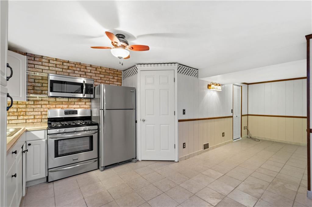 4513 Battle Ridge Road Oakdale, PA 15071 - Photo 21 of 25 Gallery Image 21