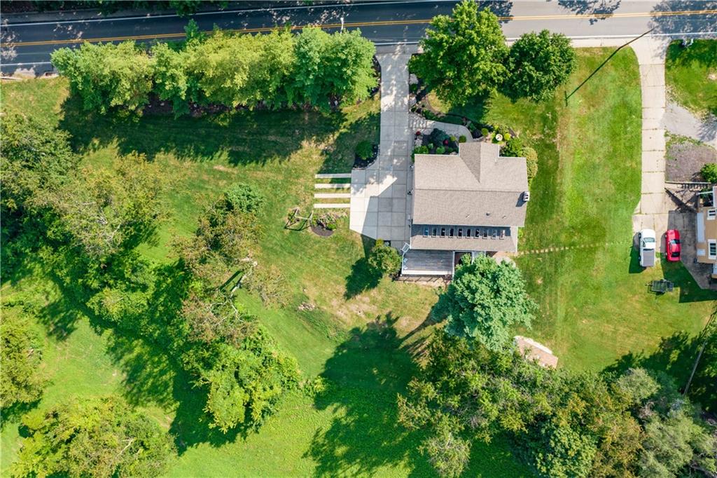 4513 Battle Ridge Road Oakdale, PA 15071 - Photo 5 of 25 Gallery Image 5