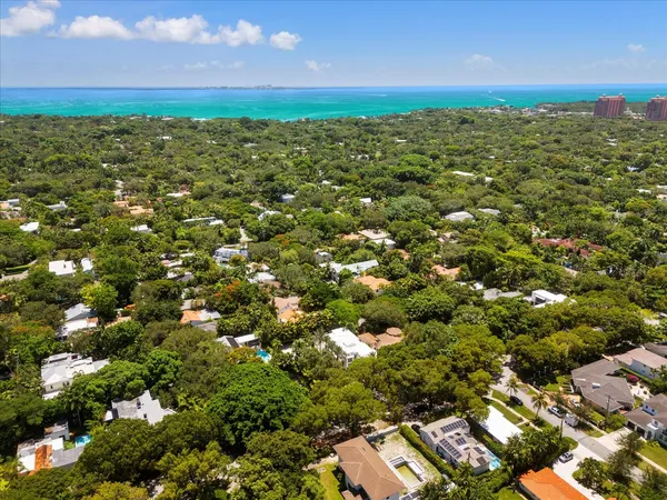 $20,500 | 3917 South Le Jeune Road, Miami, FL 33133