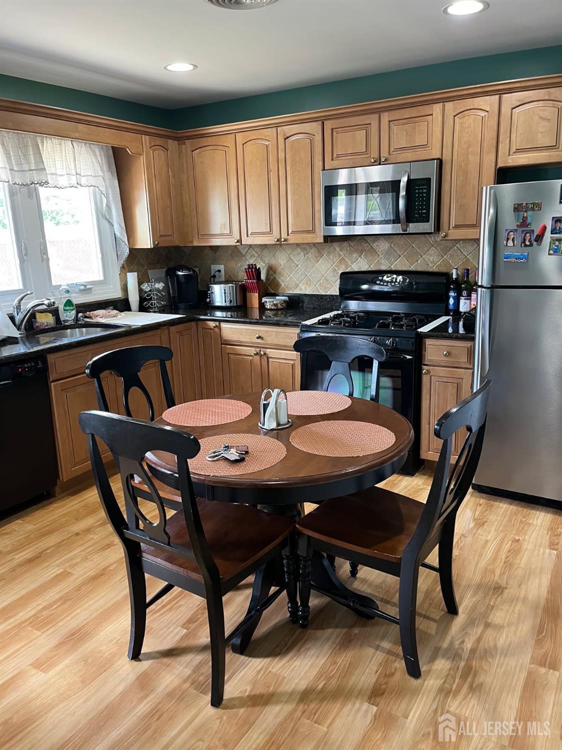 41 Blair Road Port Reading, NJ 07064 - Photo 21 of 28 Gallery Image 21