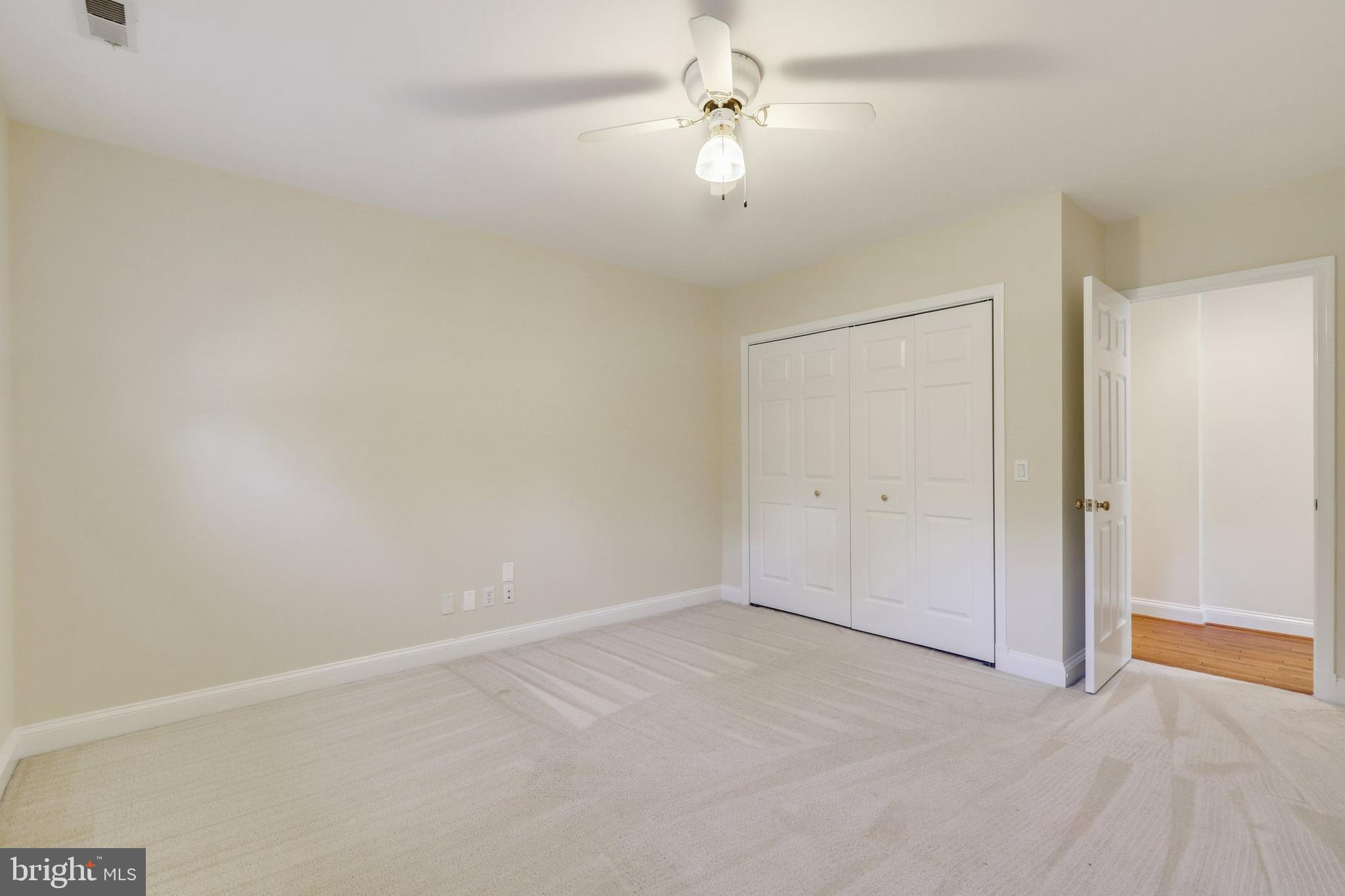 10721 Vale Road Oakton, VA 22124 - Photo 23 of 39 Gallery Image 23