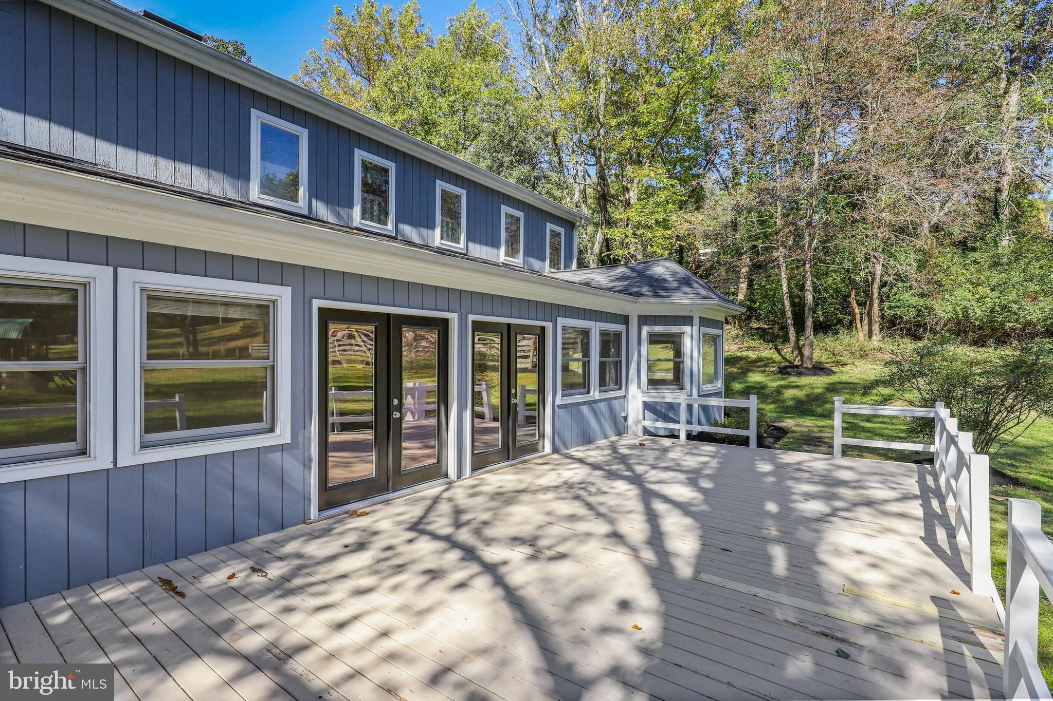 10721 Vale Road Oakton, VA 22124 - Photo 38 of 39 Gallery Image 38