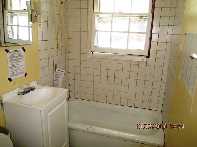 89 Crestmont Road Bangor, ME 04401 - Photo 8 of 12 Photo