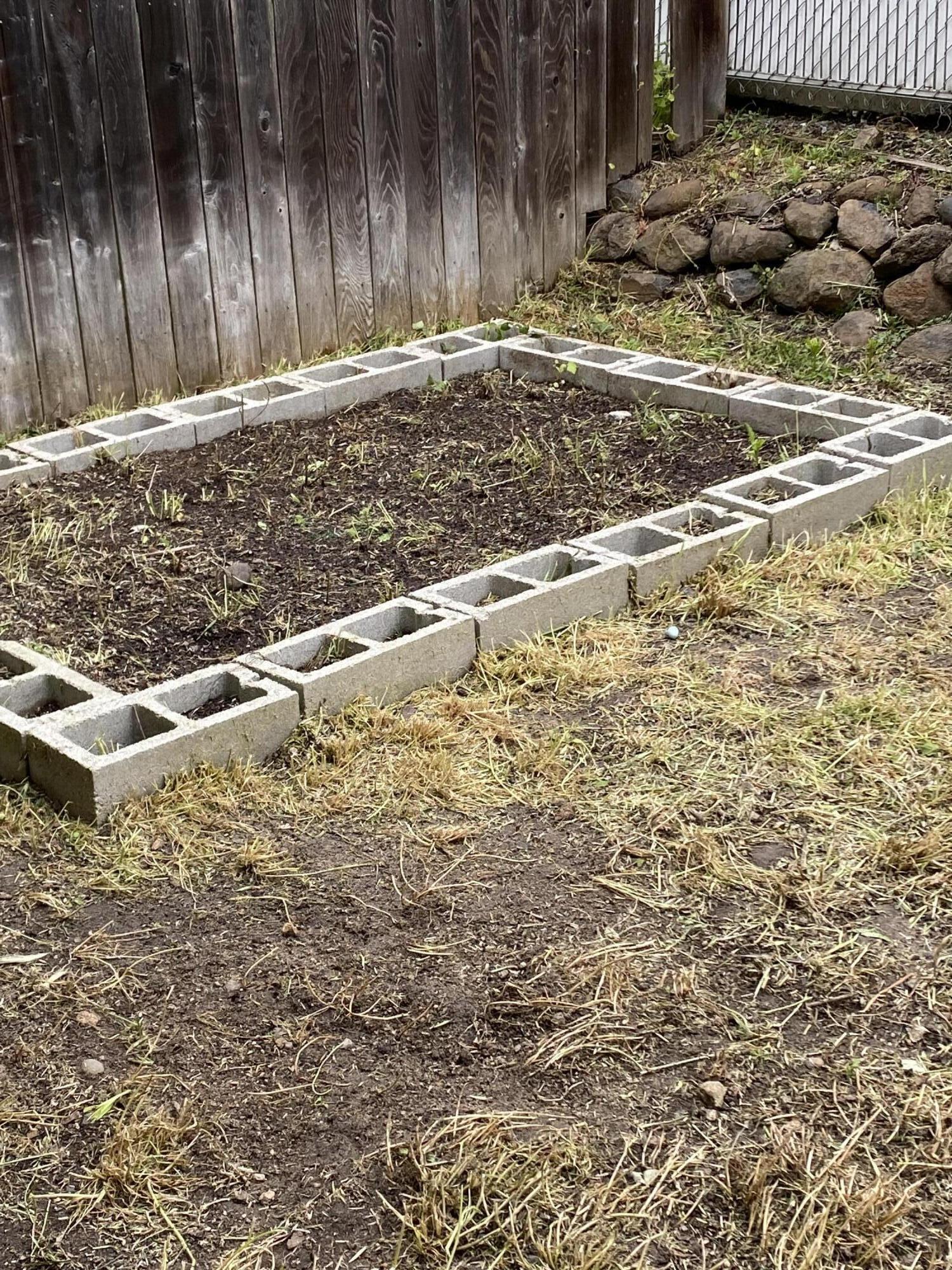 141 Casey Way Central Point, OR 97502 - Photo 17 of 17 Garden bed