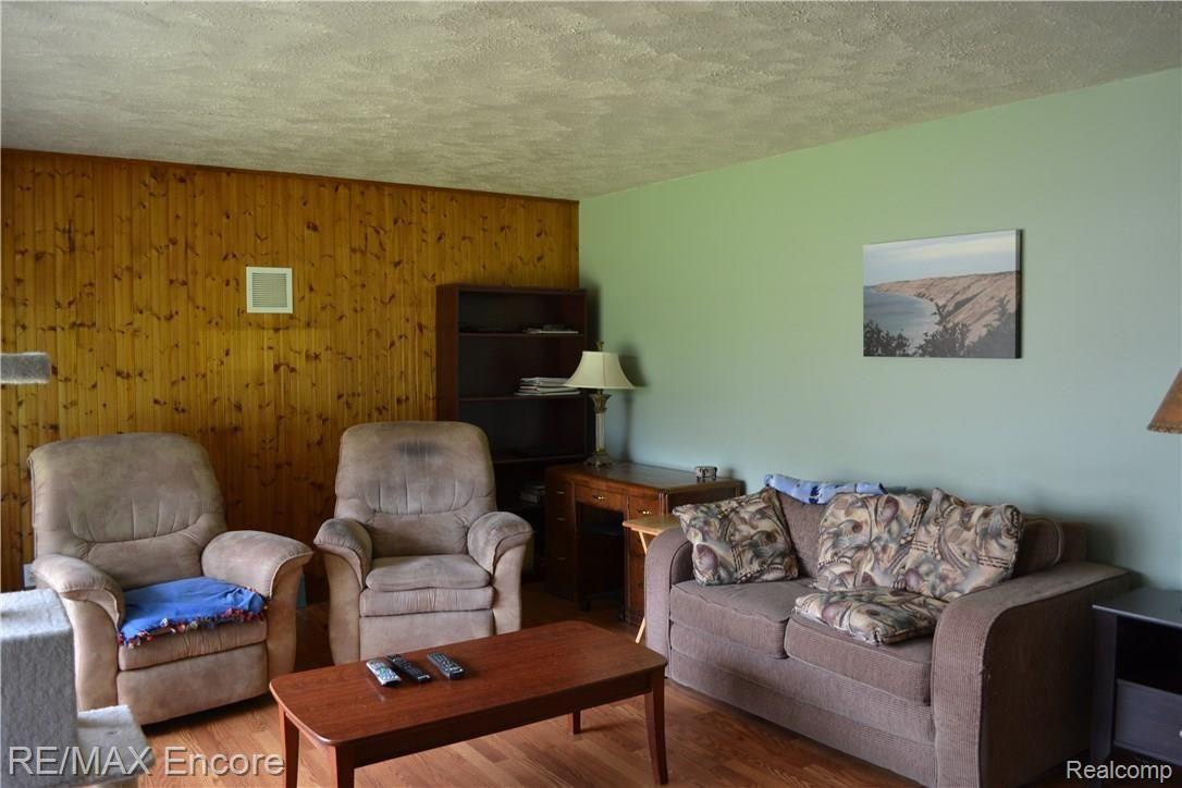 13336 North Bray Road Clio, MI 48420 - Photo 21 of 27 DSC_0654.JPG