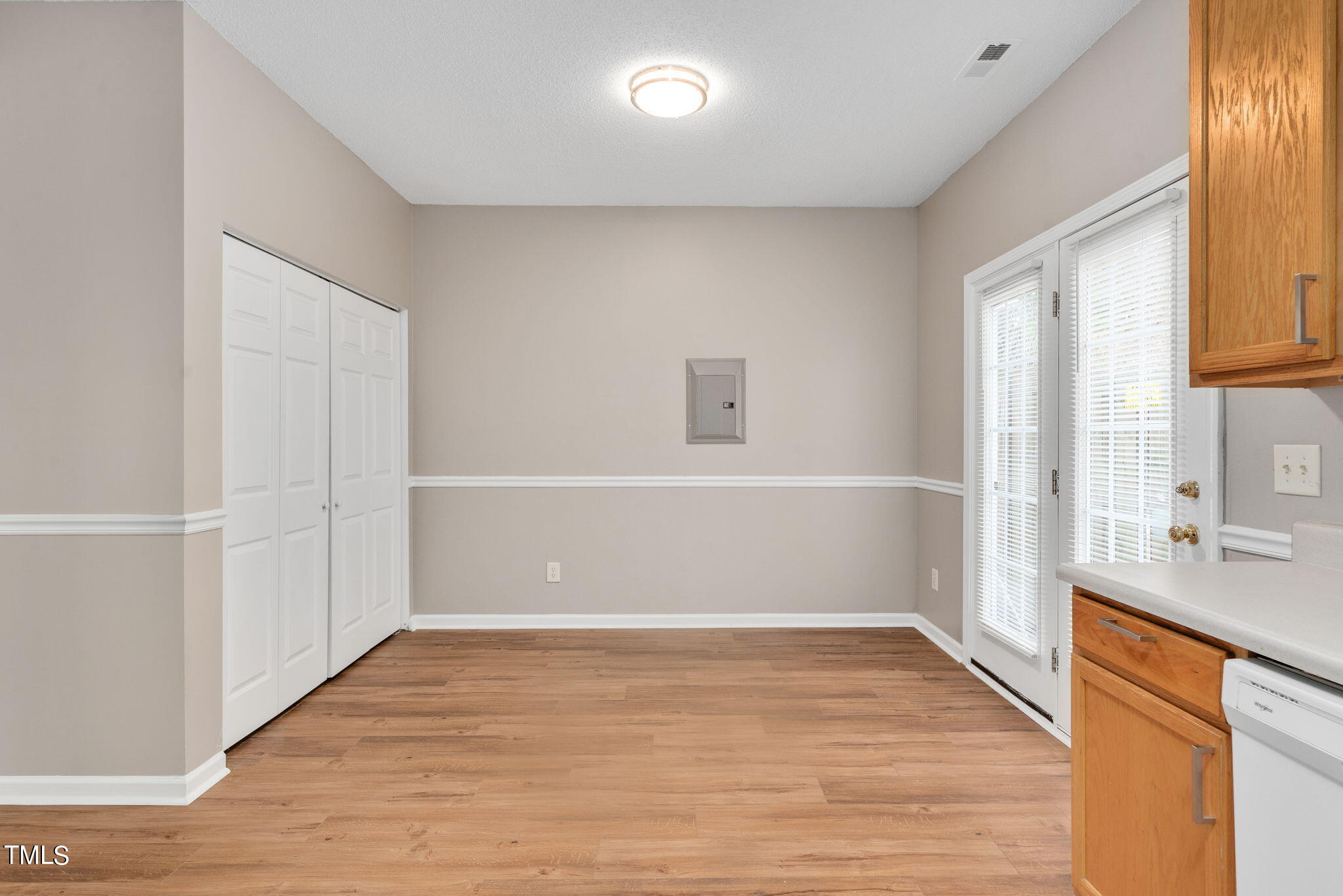 420 Alero Road Raleigh, NC 27610 - Photo 13 of 28 420 Alero Road Raleigh_JRKnowles_Photogr