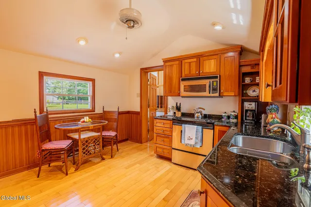 $721,500 | 35 Loon Is Way, Argyle, NY 12809