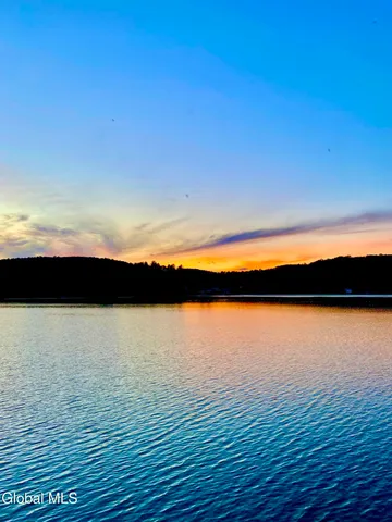 $721,500 | 35 Loon Is Way, Argyle, NY 12809