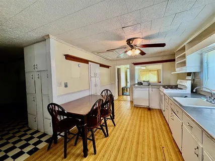 $55,000 | 208 West Jefferson Street, Jennings, LA 70546