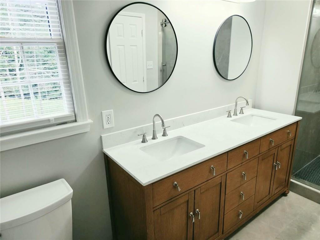 850 Springtime Drive Lawrenceville, GA 30043 - Photo 16 of 37 Gallery Image 16
