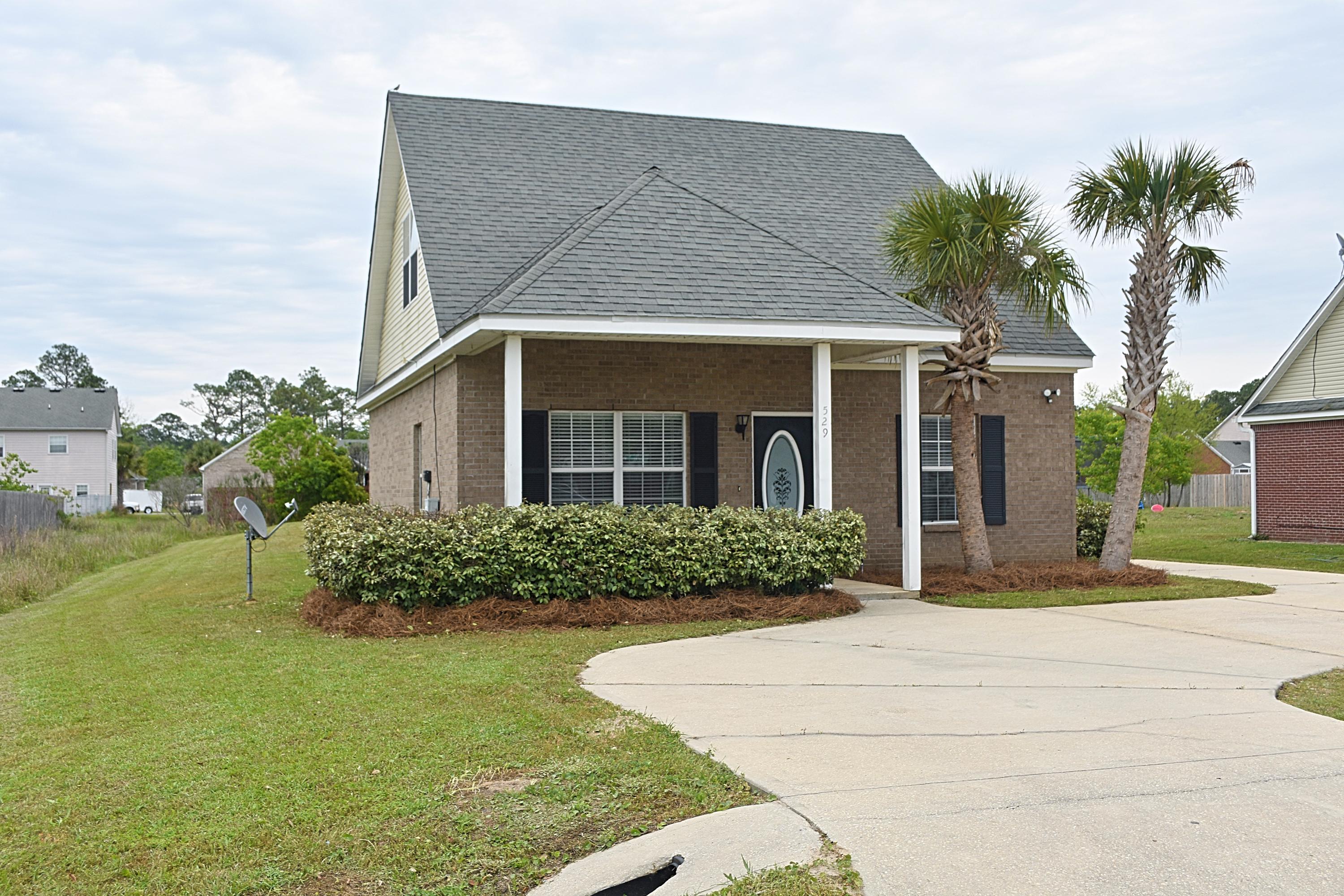 529 Tropical Way Freeport, FL 32439 - Photo 3 of 26 529 Tropical Way00003_Front3