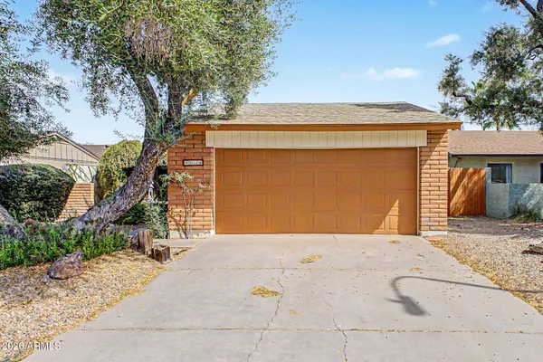 $315,000 | 4034 West Loma Lane, Phoenix, AZ 85051