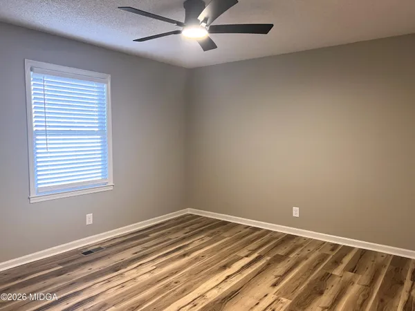 $1,750 | 221 Jefferson Circle, Macon, GA 31220