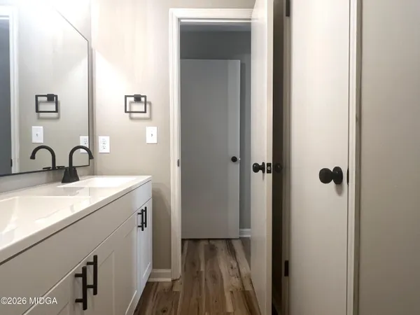 $1,750 | 221 Jefferson Circle, Macon, GA 31220