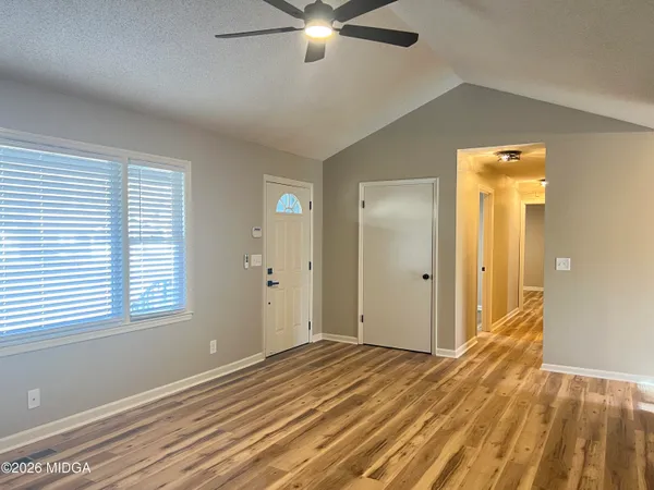 $1,750 | 221 Jefferson Circle, Macon, GA 31220