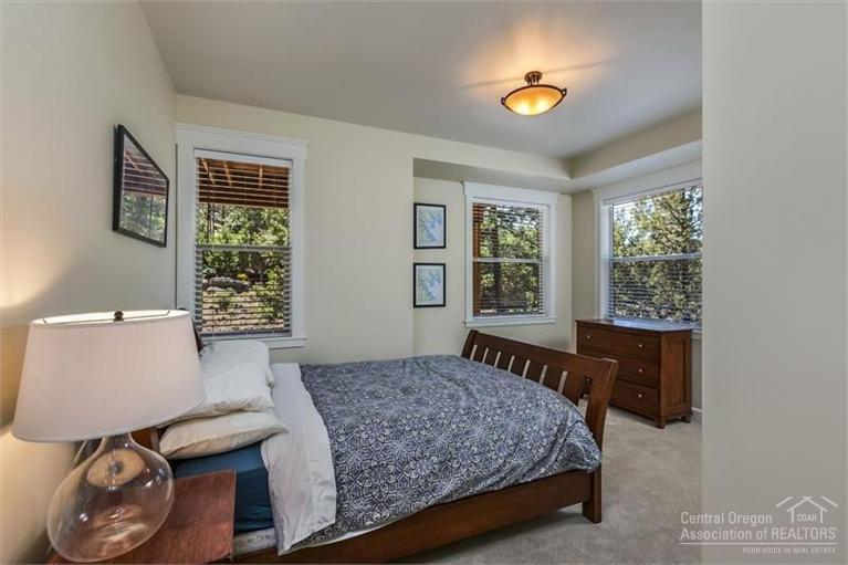 2281 Northwest Putnam Road Bend, OR 97703 - Photo 15 of 25 Additional Photo