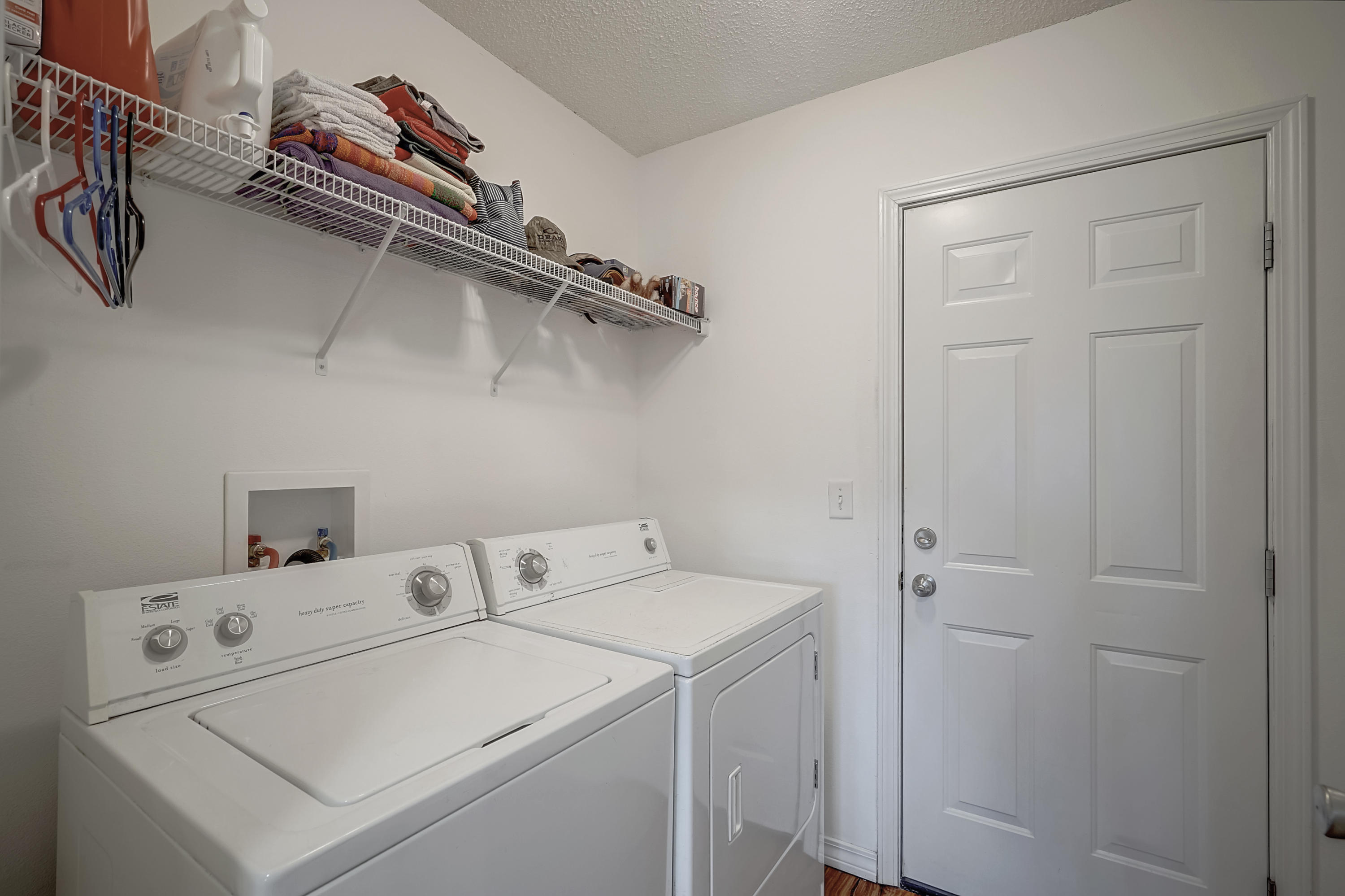 5145 Eagle Way Crestview, FL 32539 - Photo 15 of 15 a utility room with dryer and washer