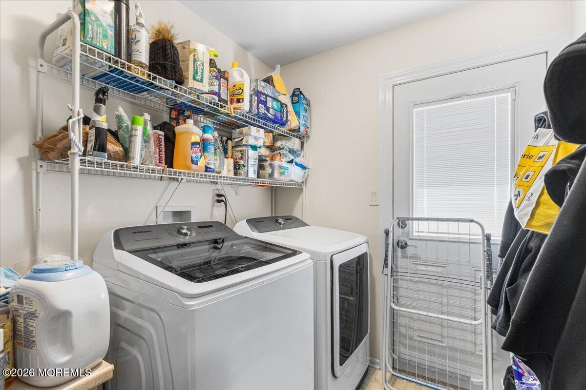 25 Ryan Road Marlboro, NJ 07746 - Photo 17 of 31 17-Laundry Room