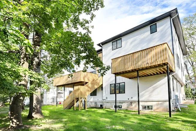 front view of house with a yard