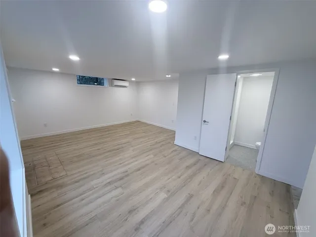 $1,650 | 13936 4th Avenue Southwest, Unit B, Burien, WA 98166