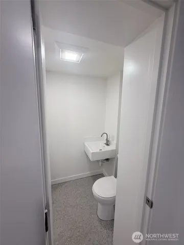 $1,650 | 13936 4th Avenue Southwest, Unit B, Burien, WA 98166