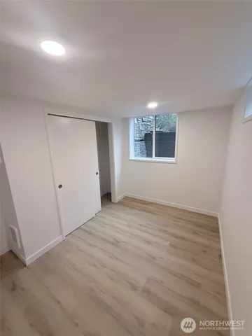 $1,650 | 13936 4th Avenue Southwest, Unit B, Burien, WA 98166