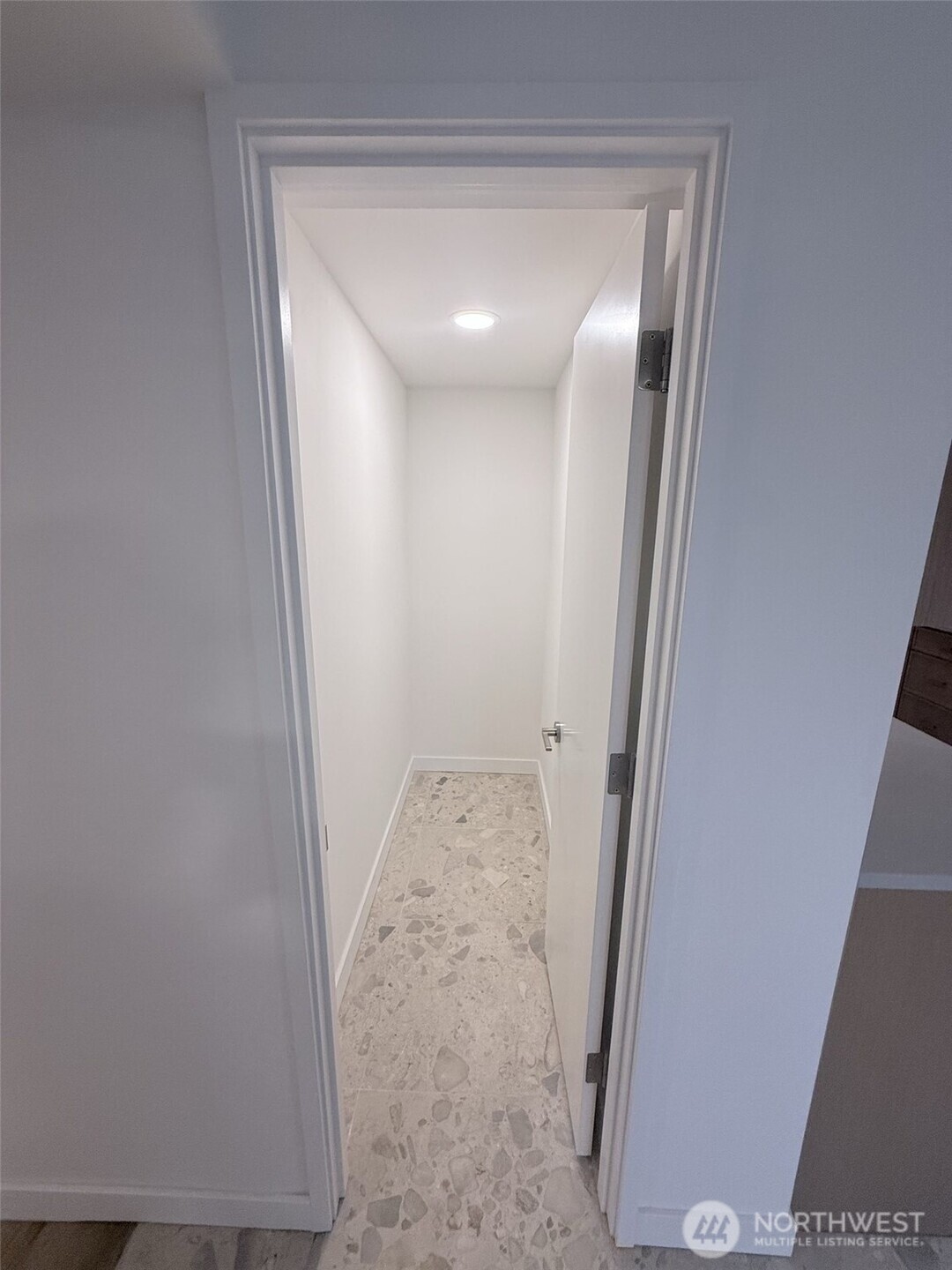 13936 4th Avenue Southwest, Unit B Burien, WA 98166 - Photo 10 of 10