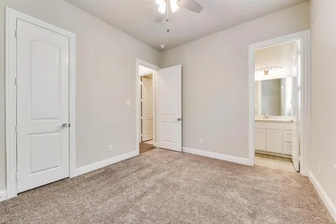 $4,000 | 4044 Crowe Lane, McKinney, TX 75071