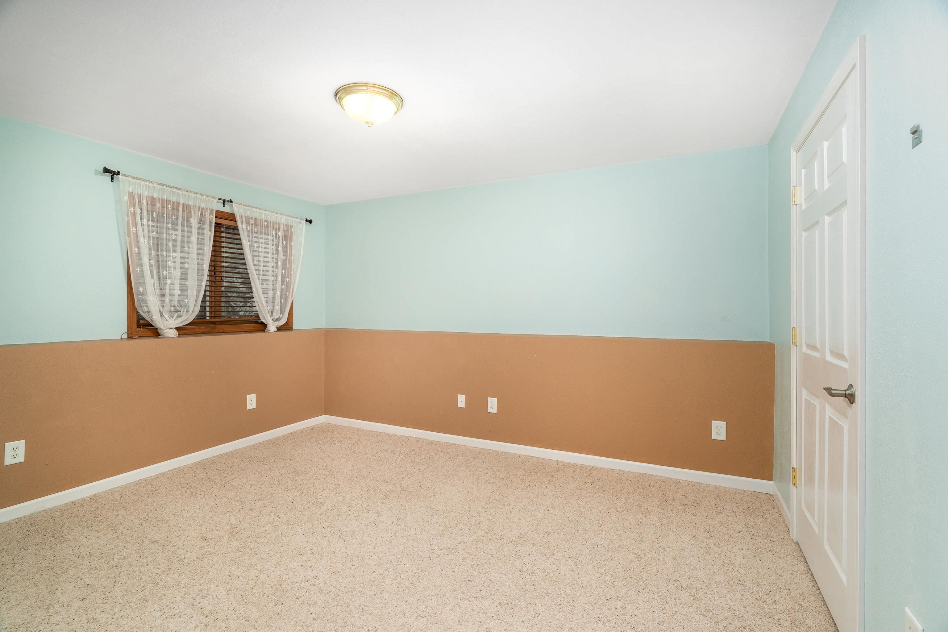 4301 Grouse Ridge Drive Hermantown, MN 55811 - Photo 31 of 44 Bedroom