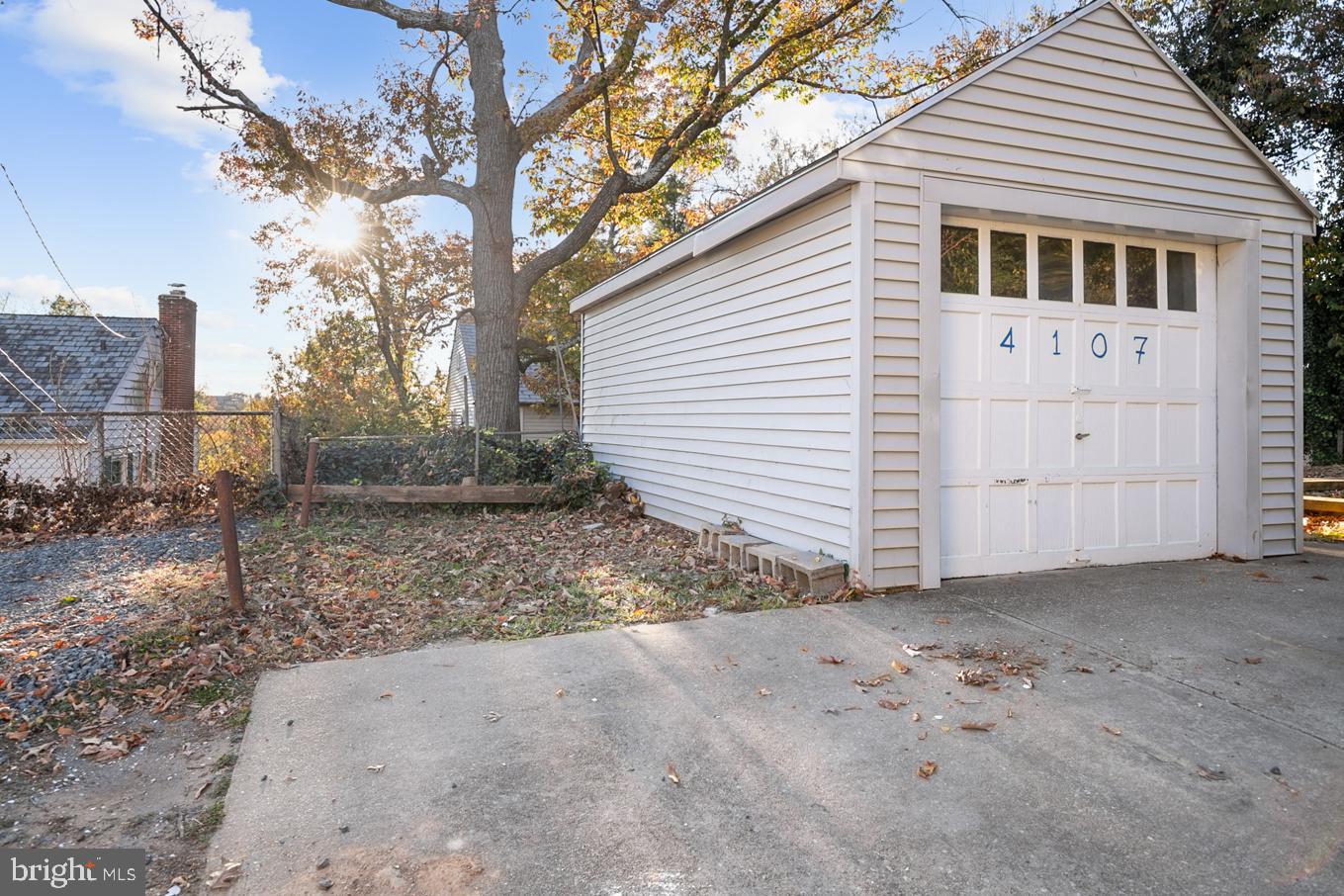 4107 Westview Road Baltimore, MD 21218 - Photo 27 of 27 One car Garage & 1 car pad