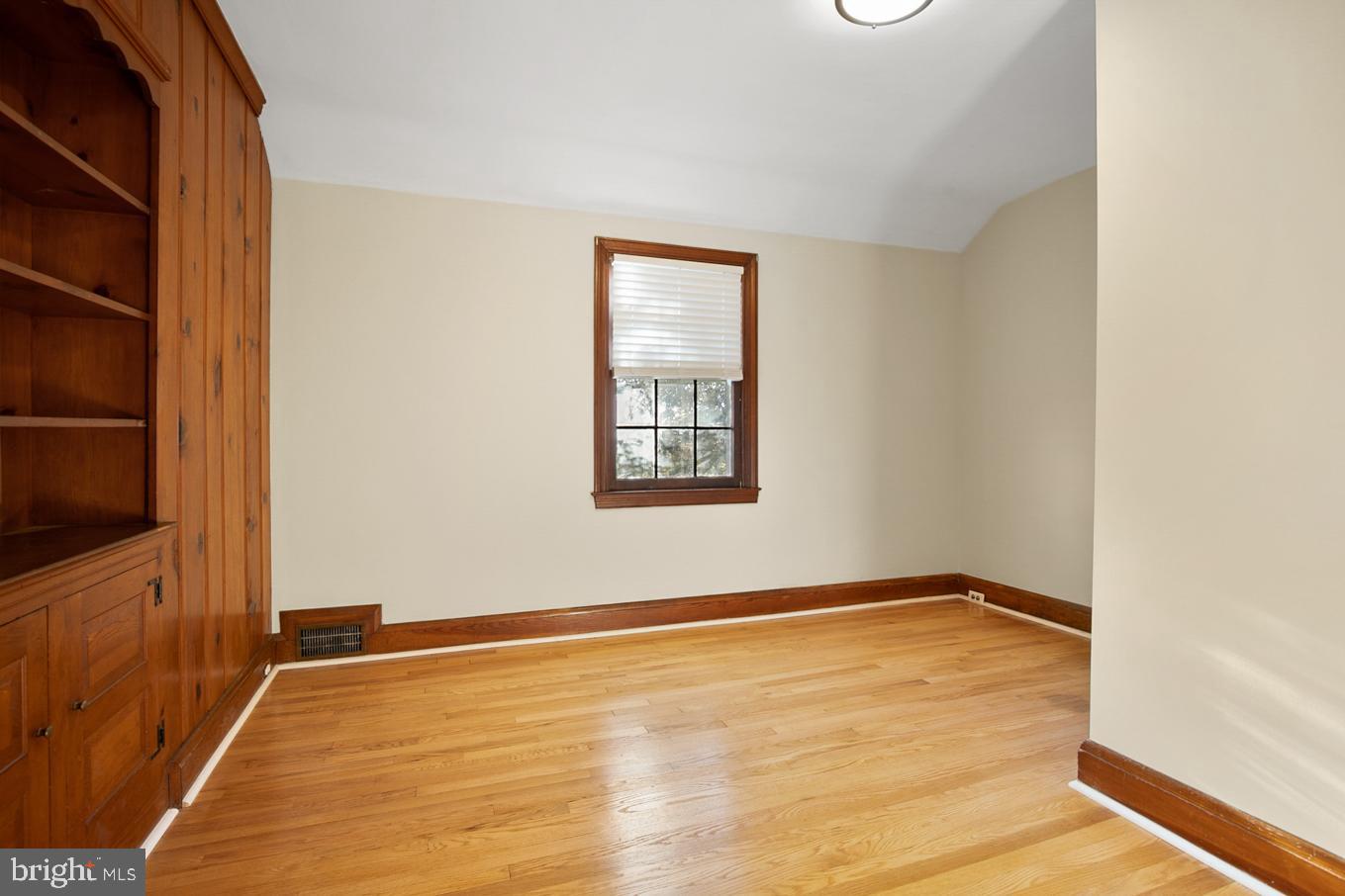 4107 Westview Road Baltimore, MD 21218 - Photo 9 of 27 Bedroom #1