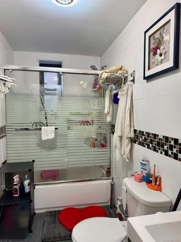 $399,900 | 63-84 Saunders Street, Unit 1K | Rego Park