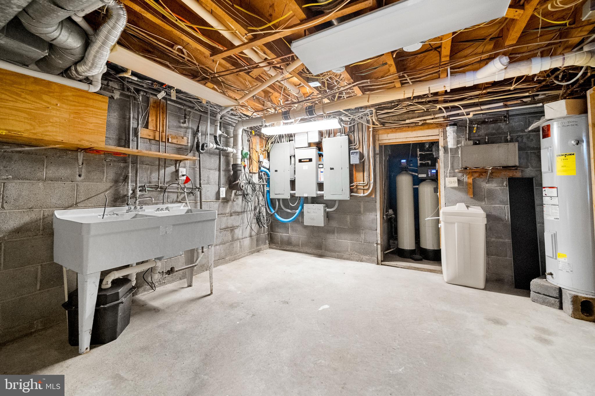 18189 Sands Road Purcellville, VA 20132 - Photo 74 of 145 Utility room in basement.