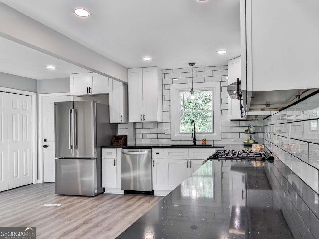 5205 Silhouette Lane Southwest Mableton, GA 30126 - Photo 6 of 18