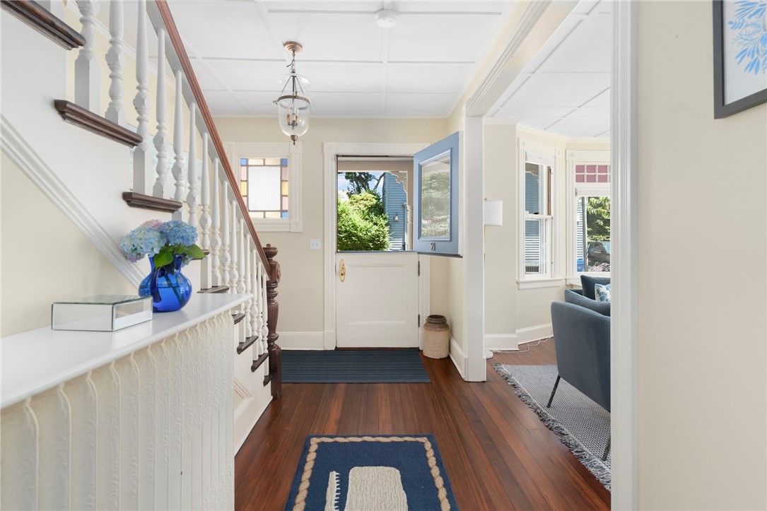 21 Division Street Newport, RI 02840 - Photo 22 of 39