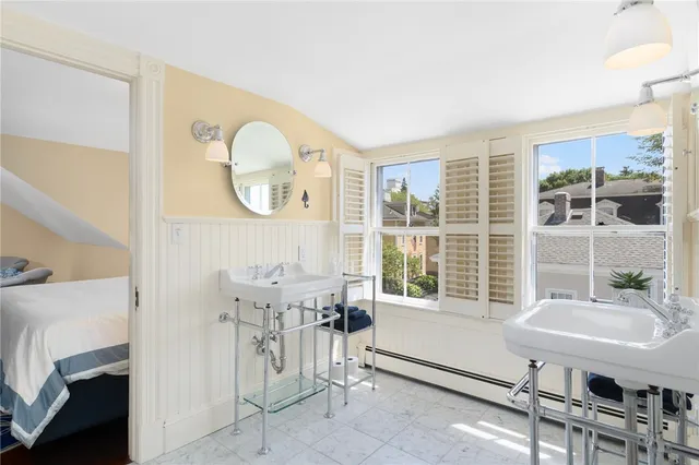 $15,000 | 21 Division Street, Newport, RI 02840