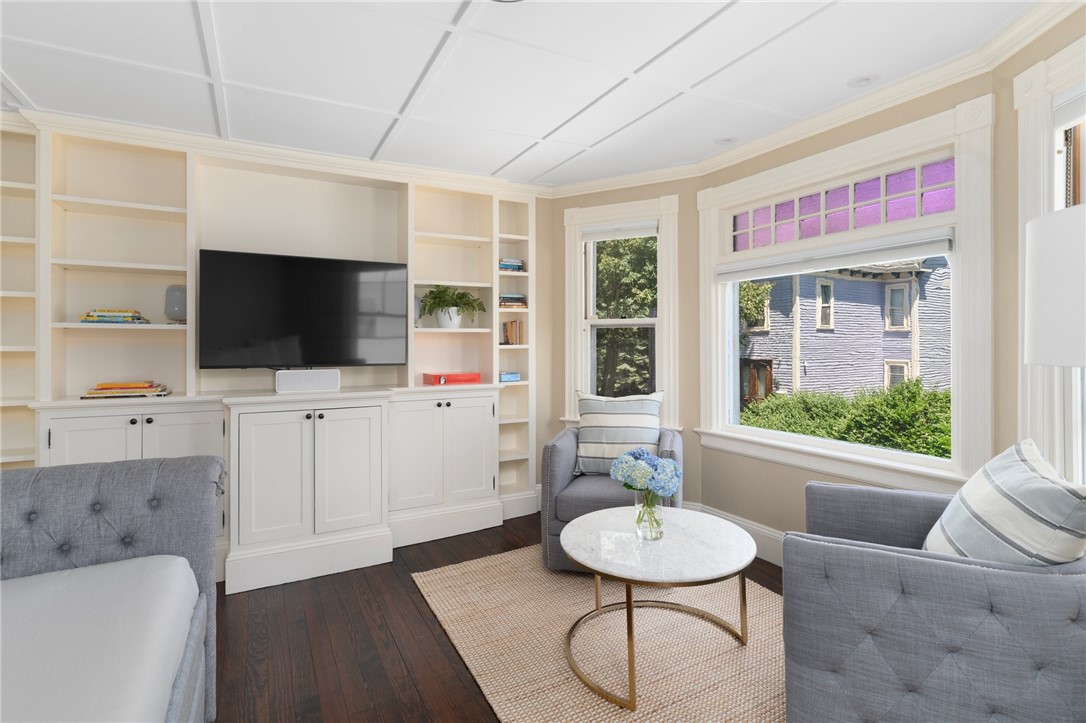 21 Division Street Newport, RI 02840 - Photo 31 of 39