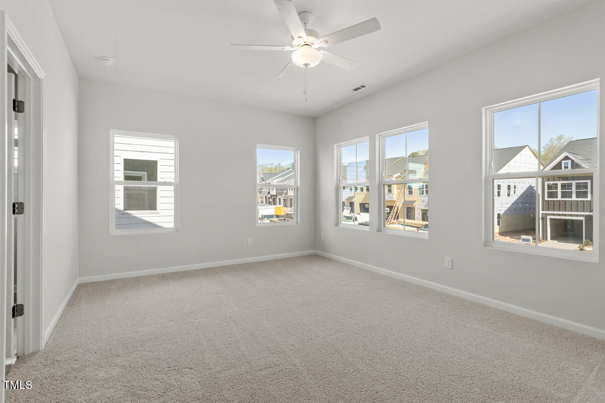 119 Powell Townes Way, Unit 301 Raleigh, NC 27603 - Photo 20 of 44 FMWeb22