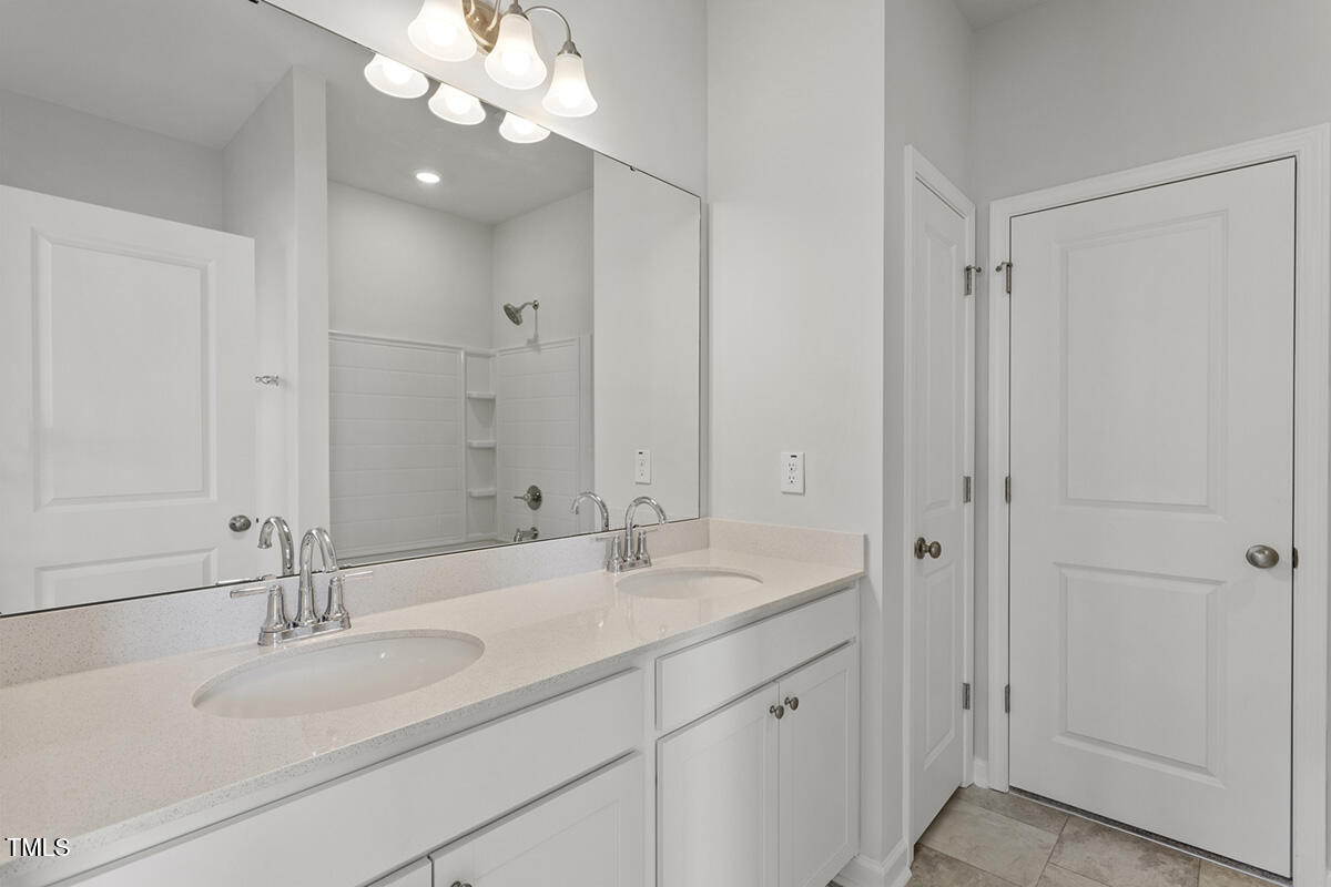 119 Powell Townes Way, Unit 301 Raleigh, NC 27603 - Photo 23 of 44 FMWeb25