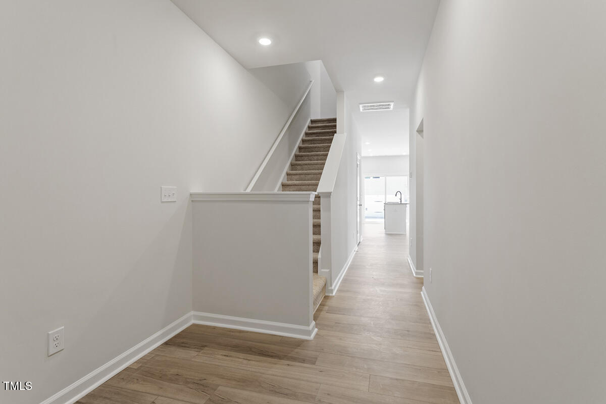 119 Powell Townes Way, Unit 301 Raleigh, NC 27603 - Photo 4 of 44 FMWeb05