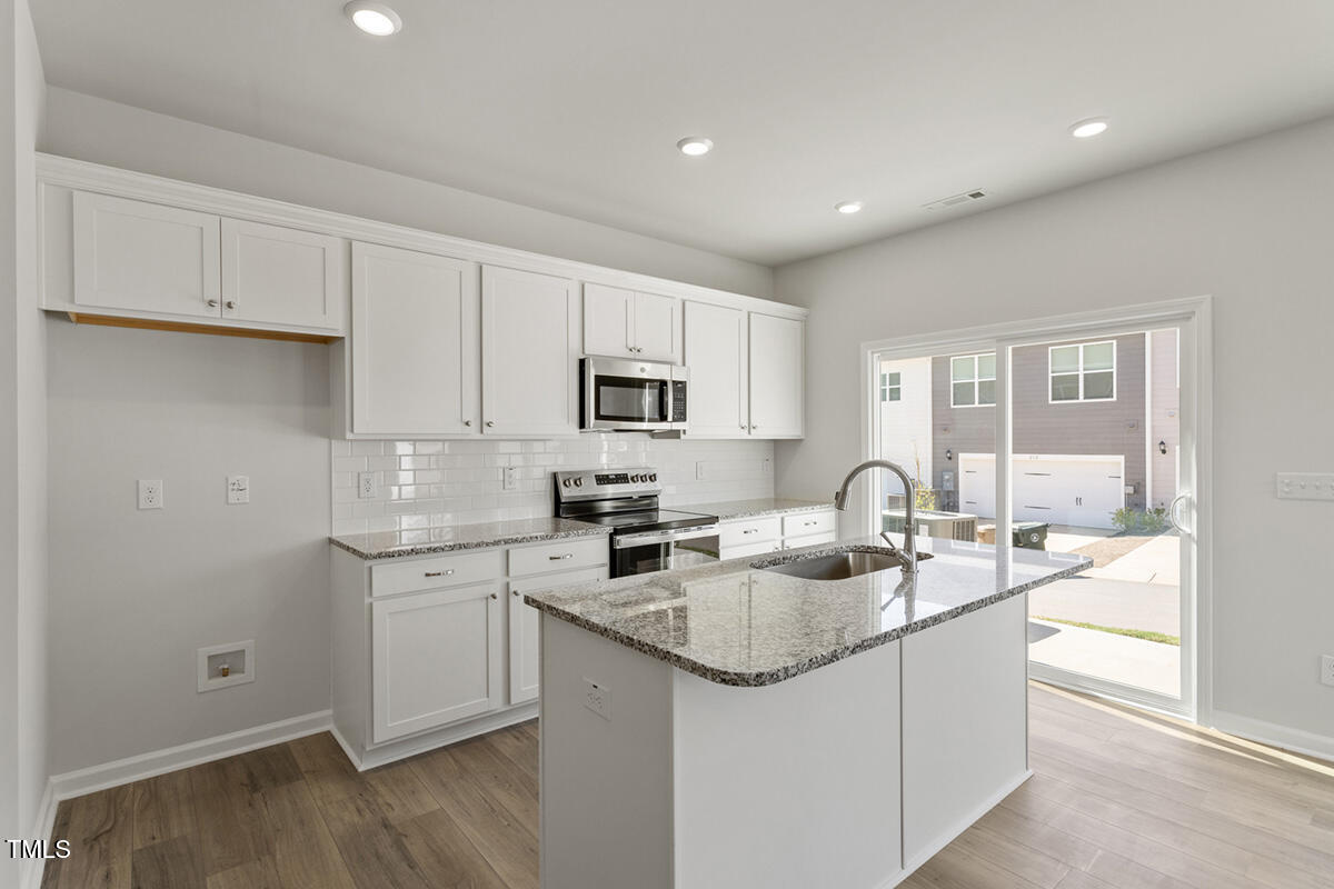 119 Powell Townes Way, Unit 301 Raleigh, NC 27603 - Photo 7 of 44 FMWeb08