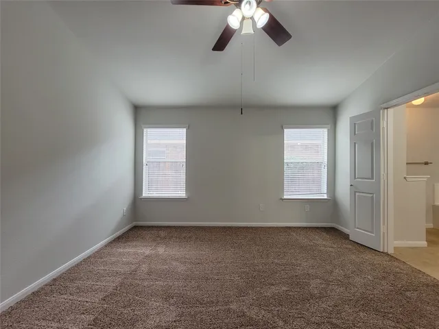 $1,925 | 2723 Wild Oak Park Drive, Conroe, TX 77385